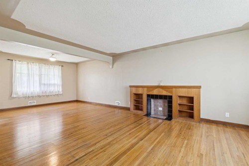 3103 13 Avenue Sw, Calgary, AB - Indoor