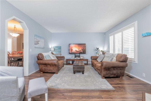 210 Mt Douglas Court Se, Calgary, AB 