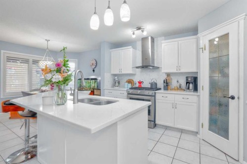 210 Mt Douglas Court Se, Calgary, AB 