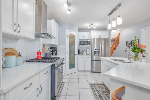 210 Mt Douglas Court Se, Calgary, AB 