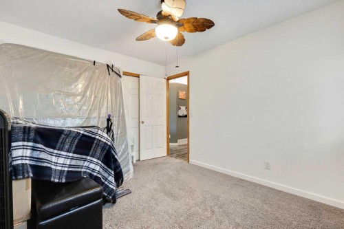209 Coventry Circle Ne, Calgary, AB 
