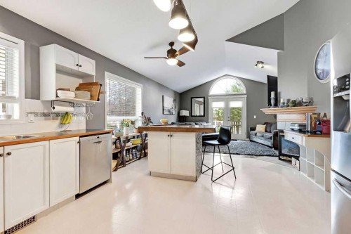 209 Coventry Circle Ne, Calgary, AB 