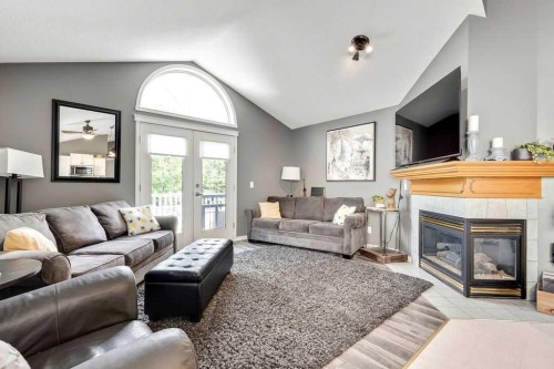 209 Coventry Circle Ne, Calgary, AB 