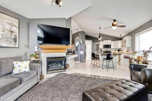 209 Coventry Circle Ne, Calgary, AB 