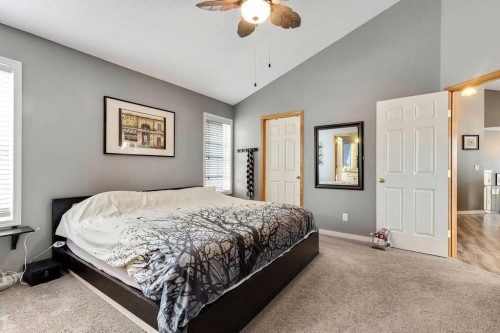 209 Coventry Circle Ne, Calgary, AB 