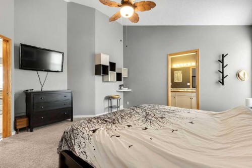 209 Coventry Circle Ne, Calgary, AB 