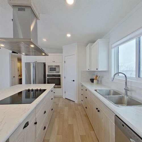22 Tamarack Lane, Olds, AB 