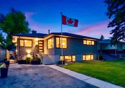 3723 2 Street NW Calgary, AB T2K 0Y5