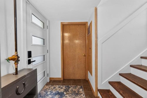 3723 2 Street Nw, Calgary, AB 