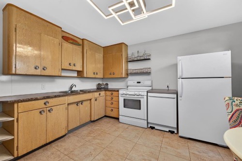 3723 2 Street Nw, Calgary, AB 