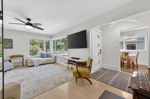 3723 2 Street Nw, Calgary, AB 