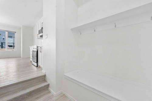40 Carringham Gate Nw, Calgary, AB - Indoor