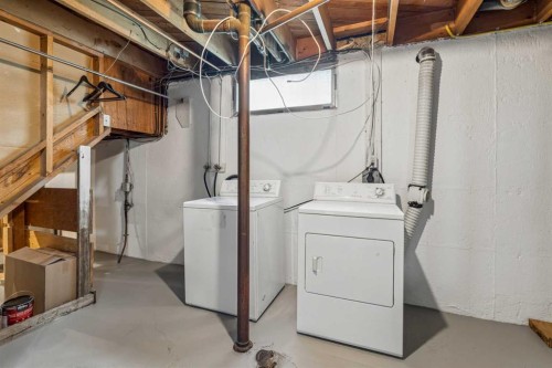 916 Mayland Drive Ne, Calgary, AB 