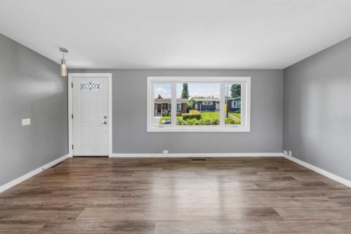 916 Mayland Drive Ne, Calgary, AB 