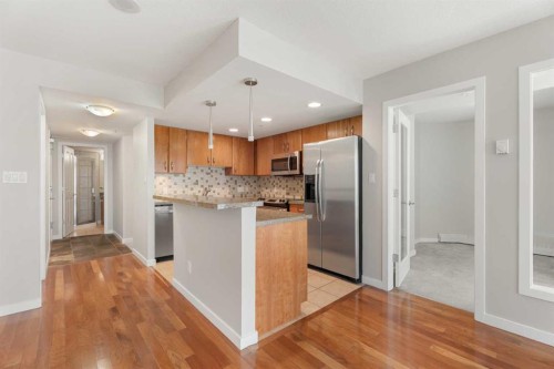 804-1088 6 Avenue Sw, Calgary, AB - Indoor Photo Showing Kitchen With Stainless Steel Kitchen With Upgraded Kitchen