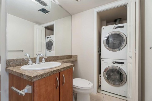 804-1088 6 Avenue Sw, Calgary, AB - Indoor Photo Showing Laundry Room
