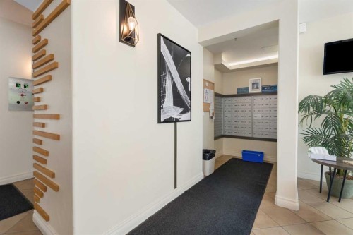 804-1088 6 Avenue Sw, Calgary, AB - Indoor Photo Showing Other Room