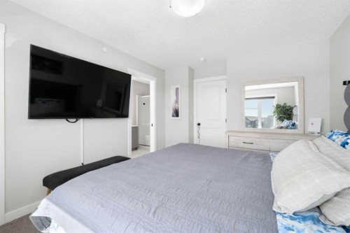 45 Herron Mews Ne, Calgary, AB 