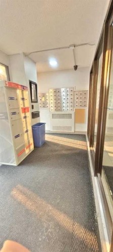 302-1900 25A Street Sw, Calgary, AB 