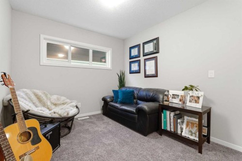 15 Cranbrook Terrace Se, Calgary, AB 