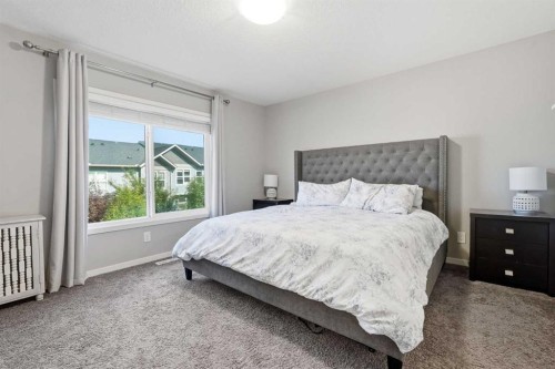 15 Cranbrook Terrace Se, Calgary, AB 