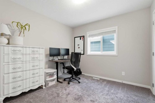 15 Cranbrook Terrace Se, Calgary, AB 