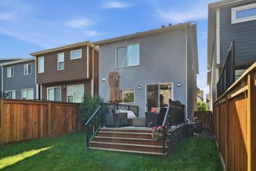 15 Cranbrook Terrace Se, Calgary, AB 