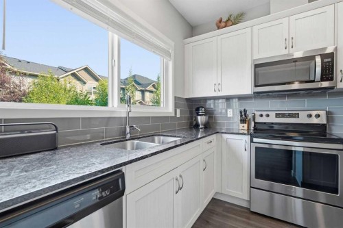 15 Cranbrook Terrace Se, Calgary, AB 