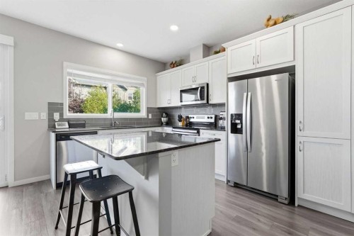 15 Cranbrook Terrace Se, Calgary, AB 