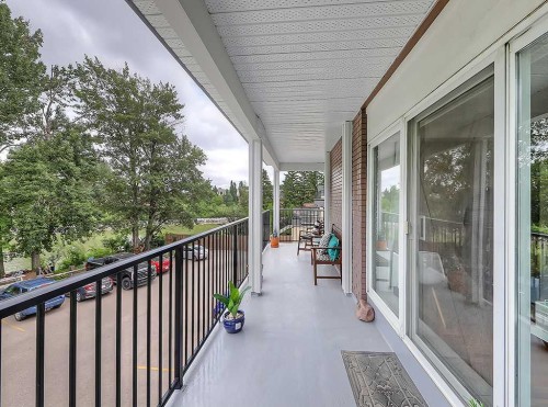 305-112 23 Avenue Sw, Calgary, AB - Outdoor With Balcony With Exterior
