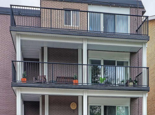 305-112 23 Avenue Sw, Calgary, AB - Outdoor With Balcony With Exterior