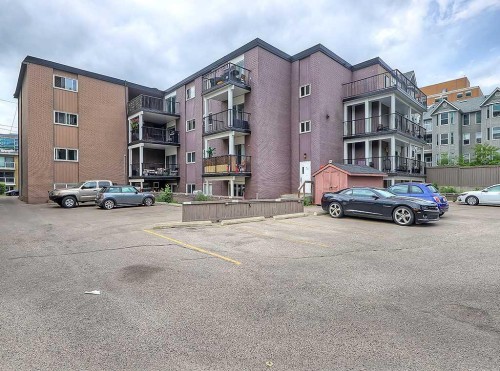 305-112 23 Avenue Sw, Calgary, AB - Outdoor With Balcony With Facade