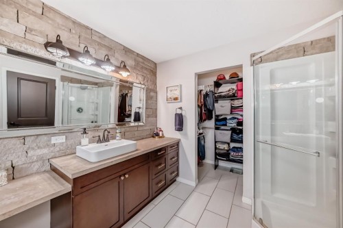 20 Madison Court, Strathmore, AB 