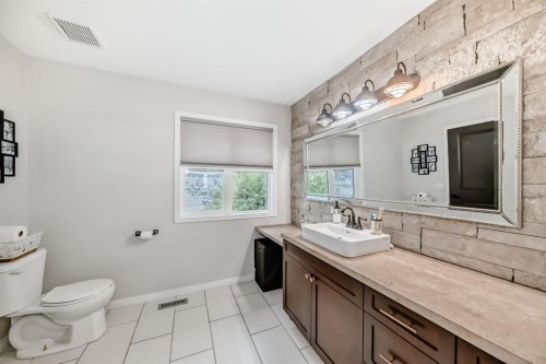 20 Madison Court, Strathmore, AB 