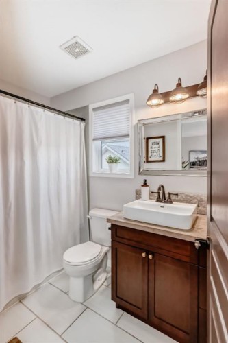 20 Madison Court, Strathmore, AB 