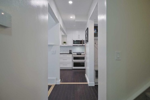 205-310 Falconridge Crescent Ne, Calgary, AB - Indoor Photo Showing Other Room
