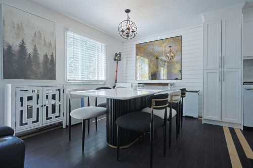 205-310 Falconridge Crescent Ne, Calgary, AB - Indoor Photo Showing Other Room