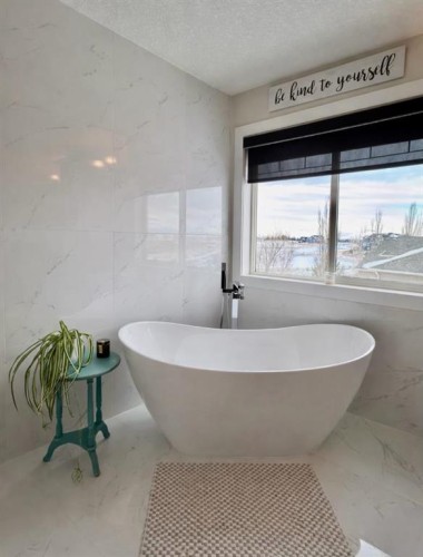 86 Muirfield Boulevard, Lyalta, AB 