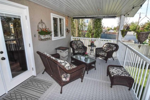 254 Maple Grove Crescent, Strathmore, AB 