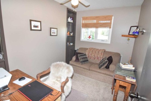 254 Maple Grove Crescent, Strathmore, AB 