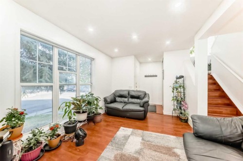 79 Hidden Crescent Nw, Calgary, AB 