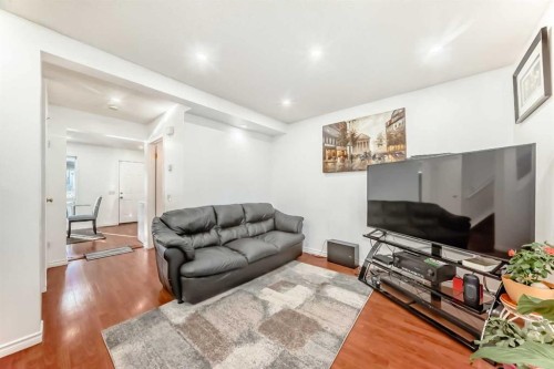79 Hidden Crescent Nw, Calgary, AB 