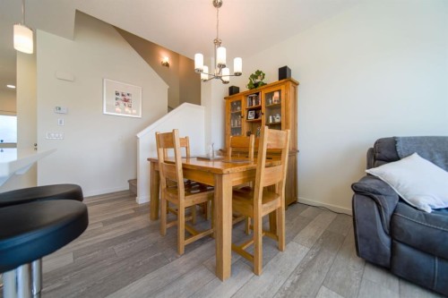 61-1407 3 Street Se, High River, AB - Indoor Photo Showing Dining Room