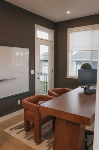 282 Southbow Avenue, Cochrane, AB - Indoor Photo Showing Other Room