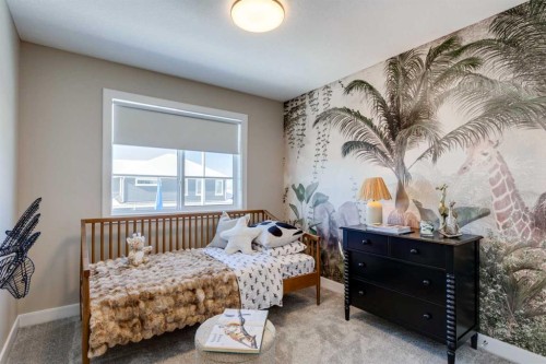 282 Southbow Avenue, Cochrane, AB - Indoor Photo Showing Bedroom