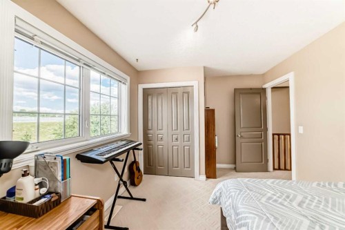 146 Scenic View Close, Calgary, AB 