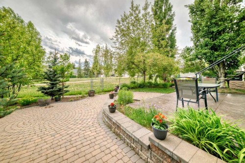 146 Scenic View Close, Calgary, AB 