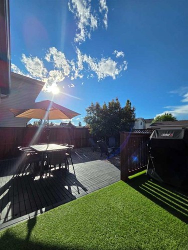 48 Covepark Place Ne, Calgary, AB - Outdoor