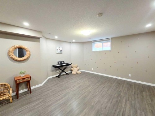 48 Covepark Place Ne, Calgary, AB - Indoor