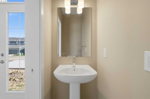 235 Waterford Heights, Chestermere, AB 